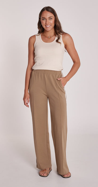 Feather+Noise Noah Pant in Camel