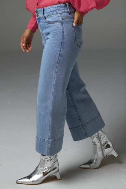 Zoe Kratzmann Relish Jeans in Light Washed Denim